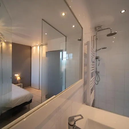 Apartment T2 33m2 Climatise - Centre, Proche *